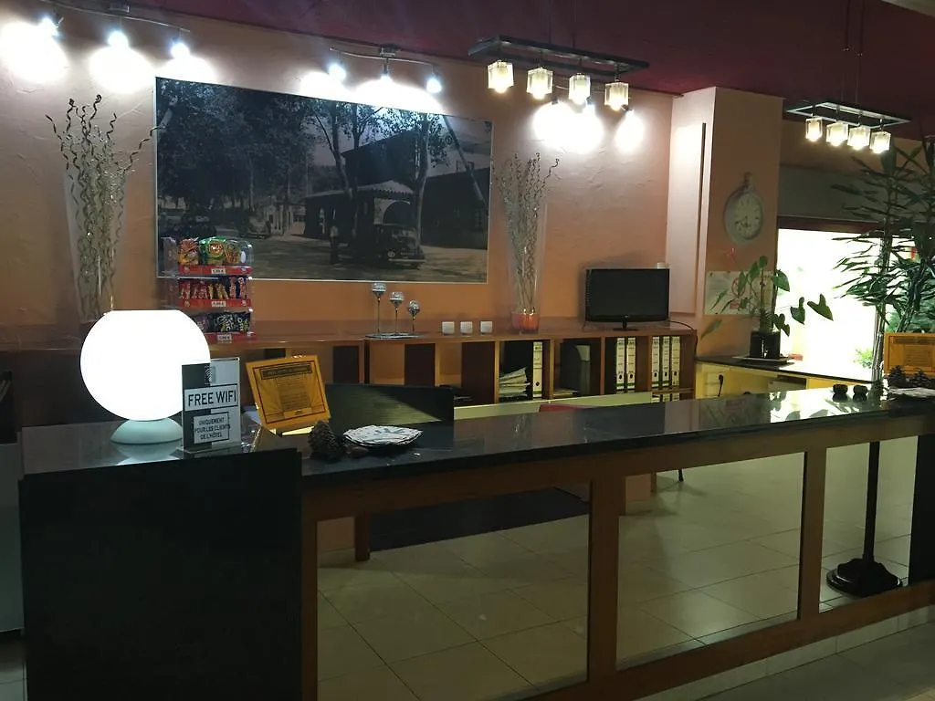 Hotel Jonquera La Jonquière