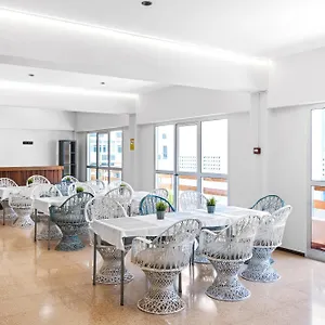 Valencia 2* Las Palmas de Gran Canaria